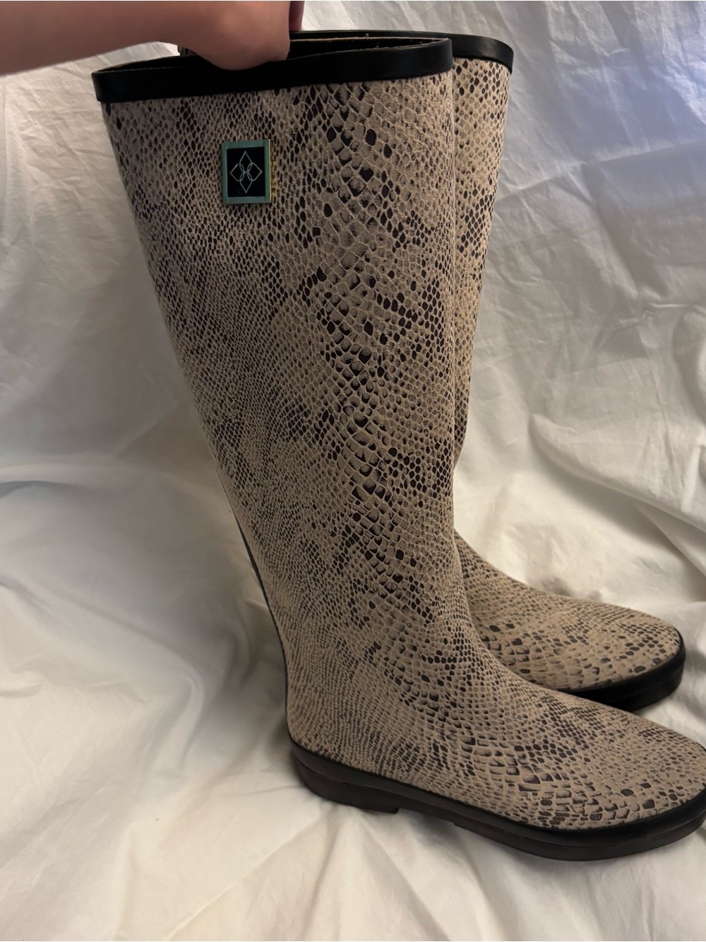 Dav Snake Print Rain Boots